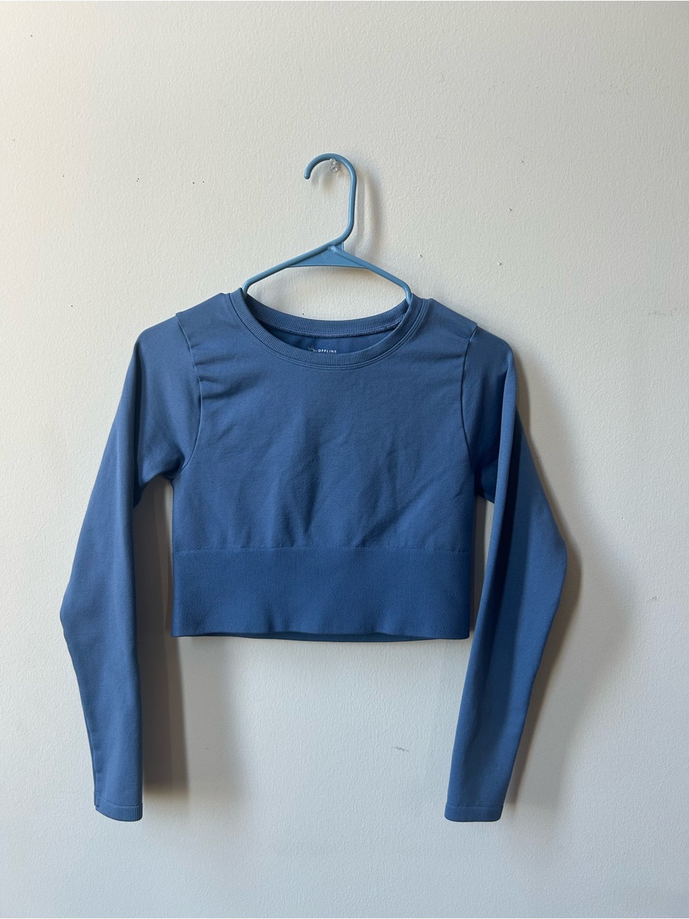 Aerie “Offline” Cropped Long-Sleeve Top in Slate Blue